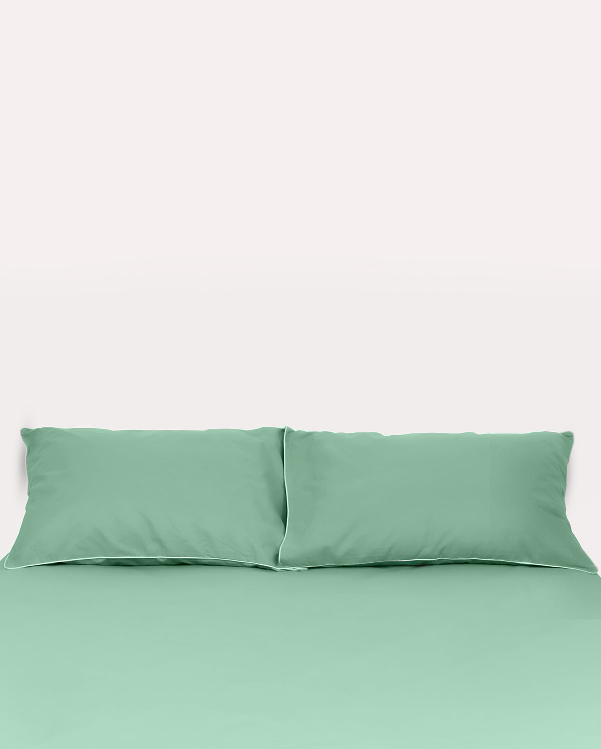 Classic Percale - Core Bedding Set - Jade Green with White Piped Edge