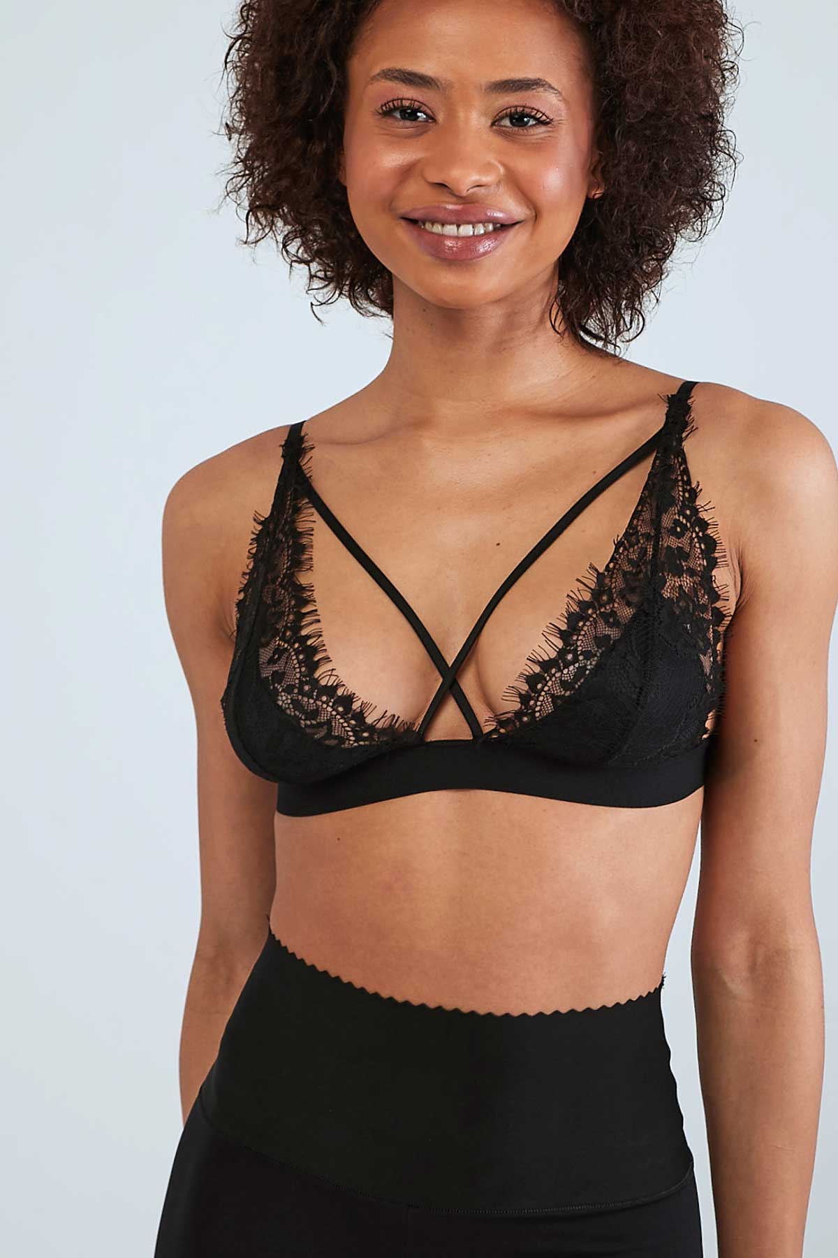 Cross Strap Lined Triangle Lace Bra Black