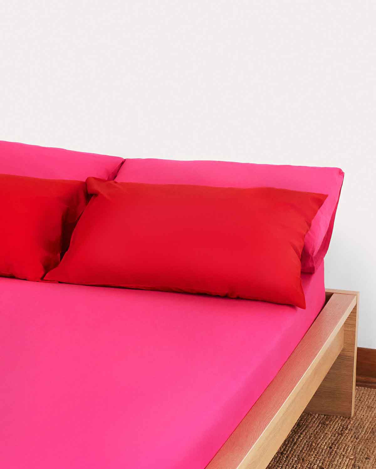 Lavish Sateen Pillowcase 2pcs - Red