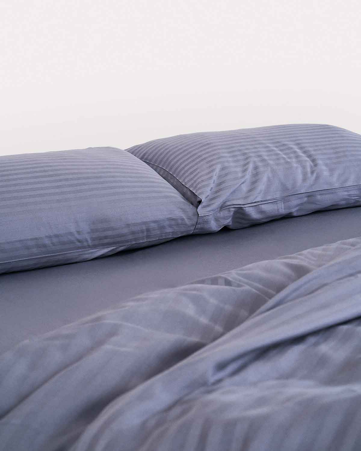 Sateen Stripe - Core Bedding Set (Flat) - Dark Grey