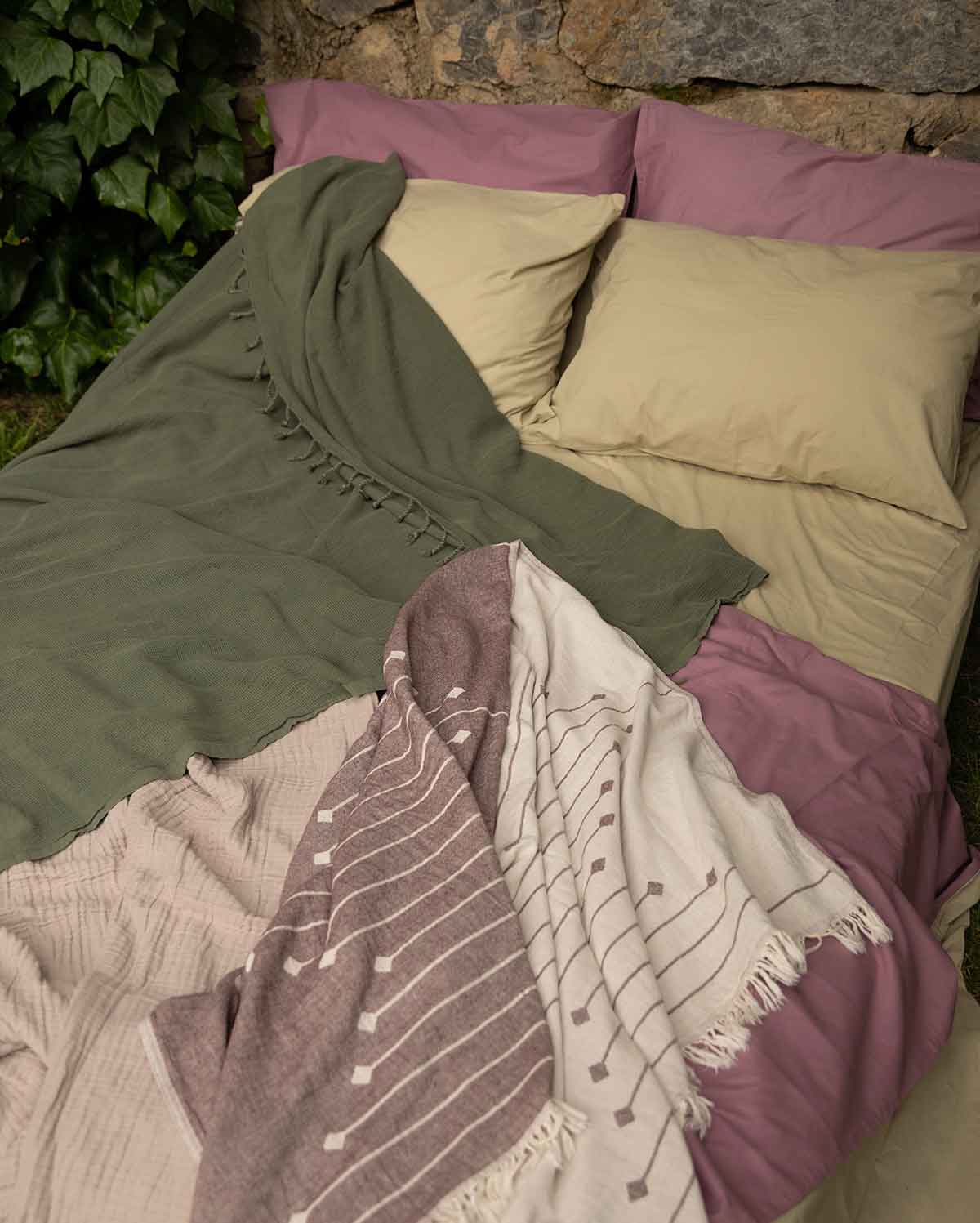 Stone Cotton Throw - Green