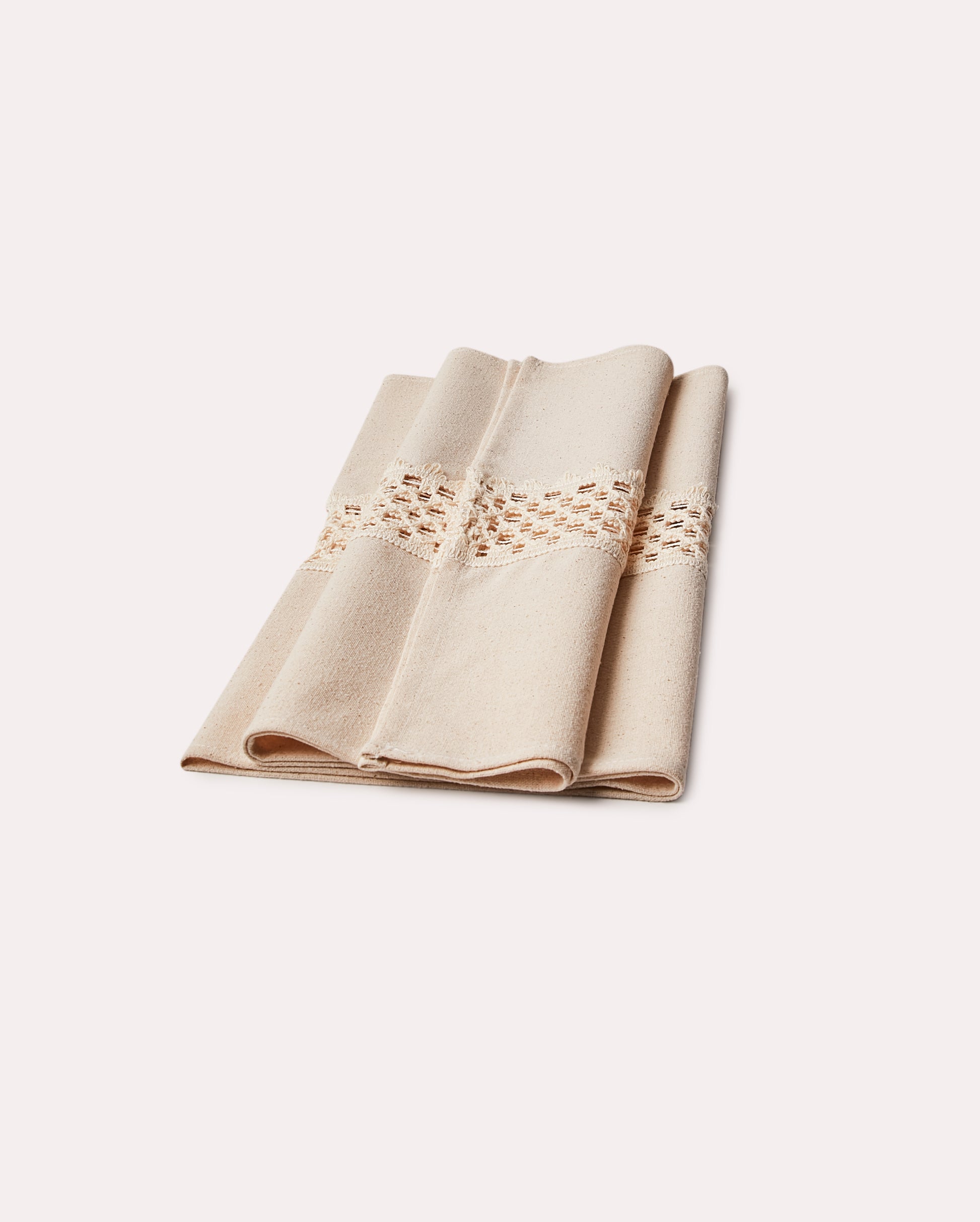 Lace Linen Runner - Natural - Ocoza