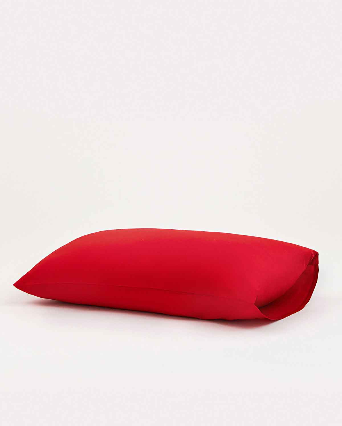 Lavish Sateen Pillowcase 2pcs - Red