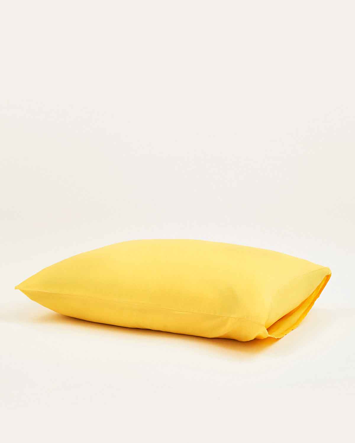 Lavish Sateen Pillowcase 2pcs - Yellow