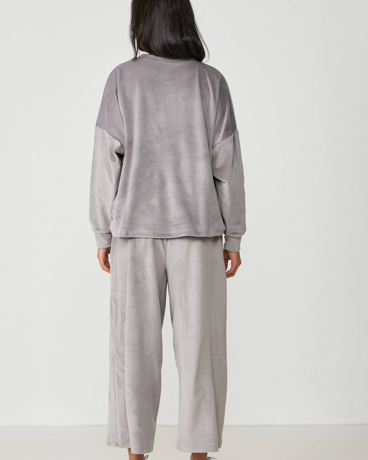 Long Sleeve Velvet Pyjama Set - Grey