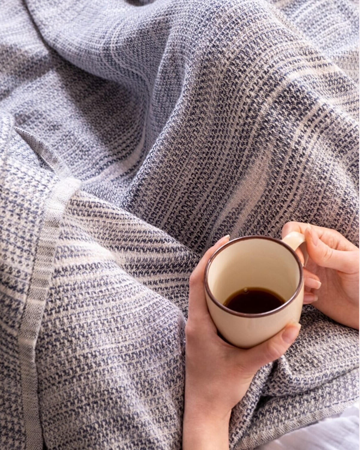 Sea Sand Cotton Blanket Set- Blue & White