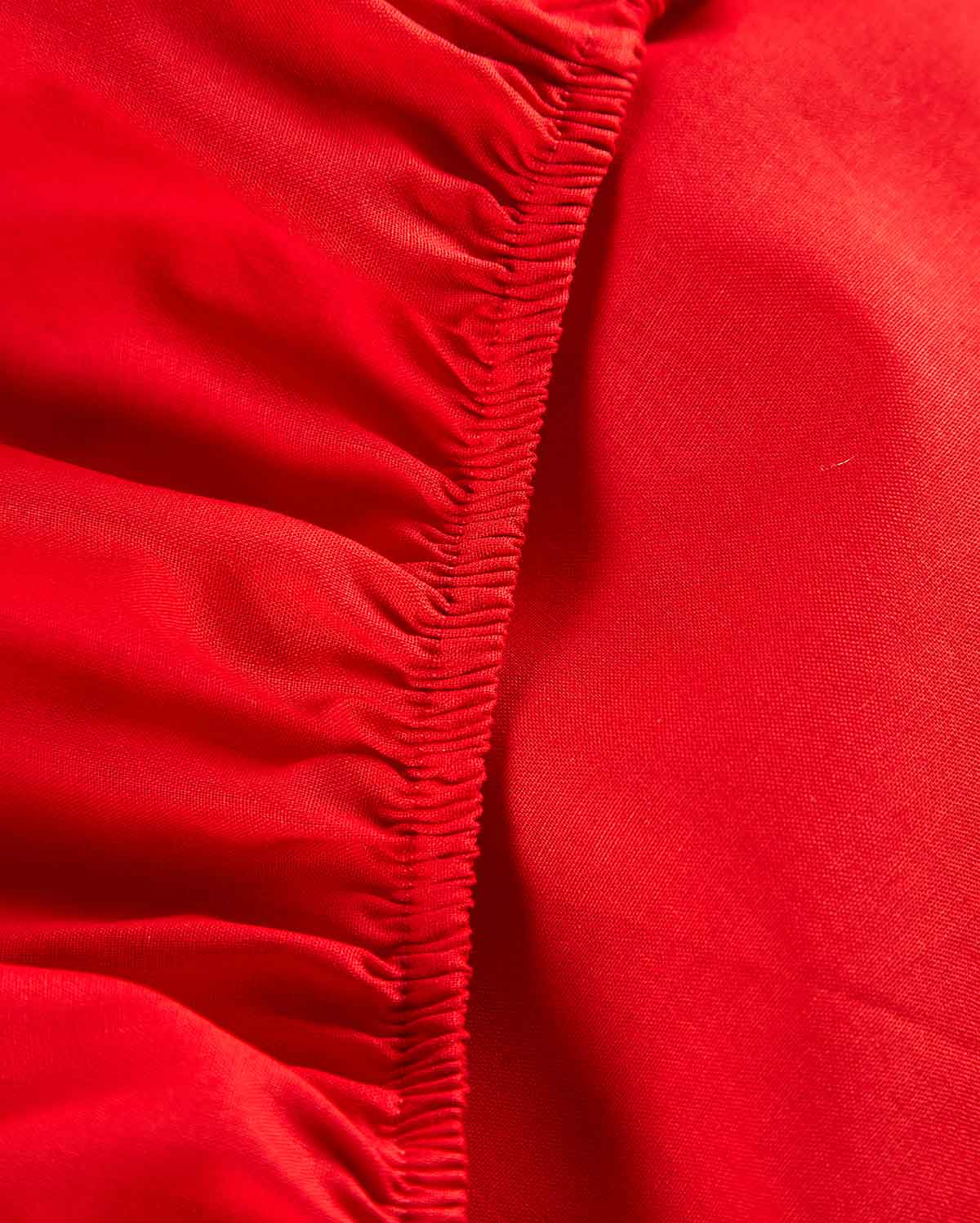 Lavish Sateen Fitted Sheet - Red