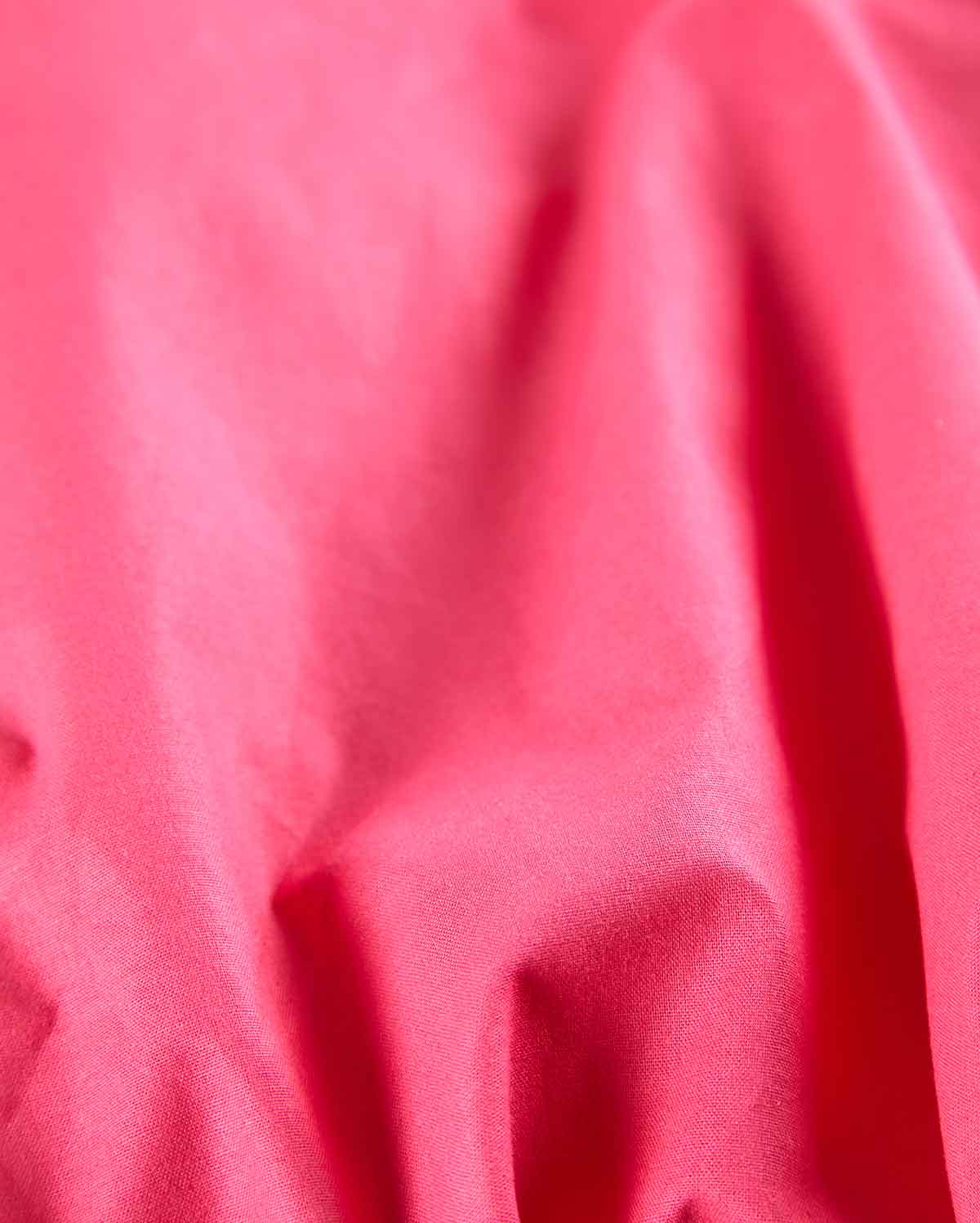 Lavish Sateen Fitted Sheet - Fuchsia