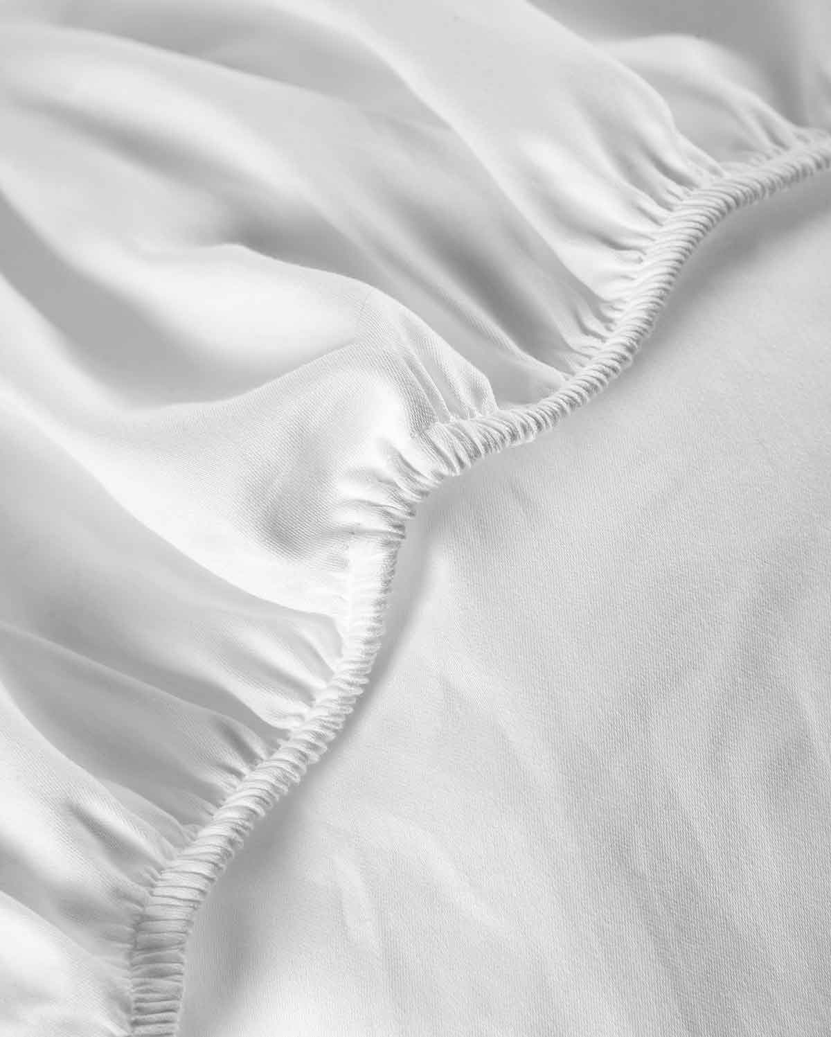 Lavish Sateen - Core Bedding Set - White