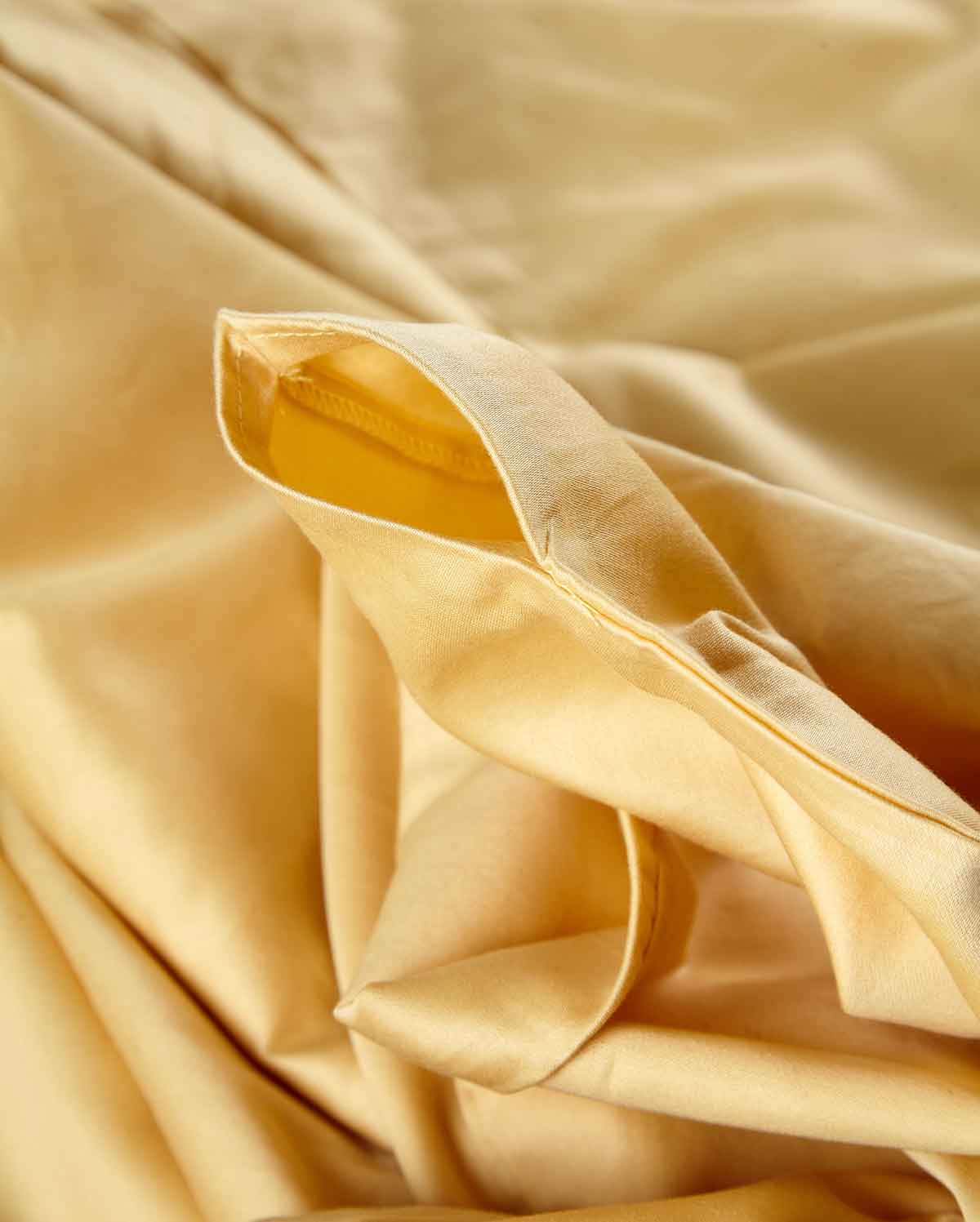 Lavish Sateen Duvet Cover - Gold