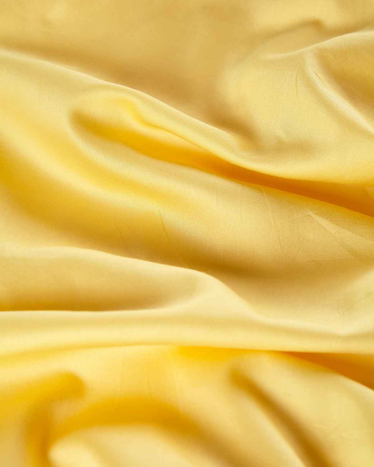 Lavish Sateen - Core Bedding Set - Yellow